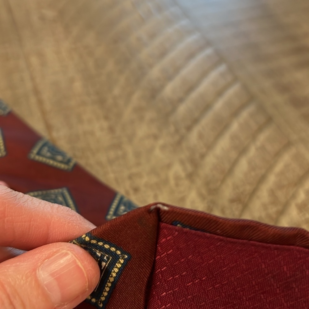 Men’s used Christian Dior tie - Picture 4 of 6